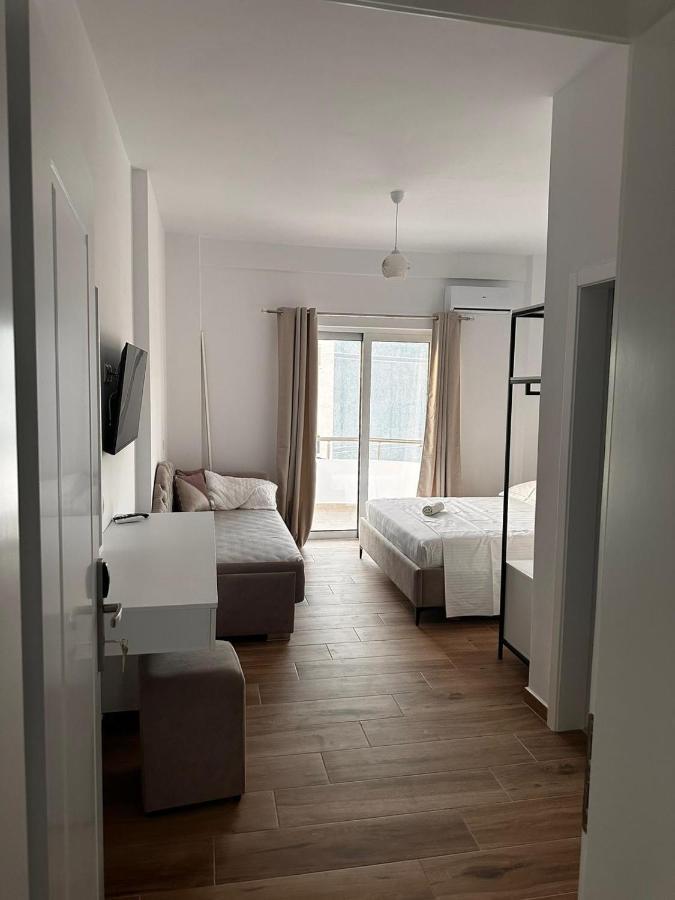 Hotel Belle Vue Ksamil Eksteriør bilde