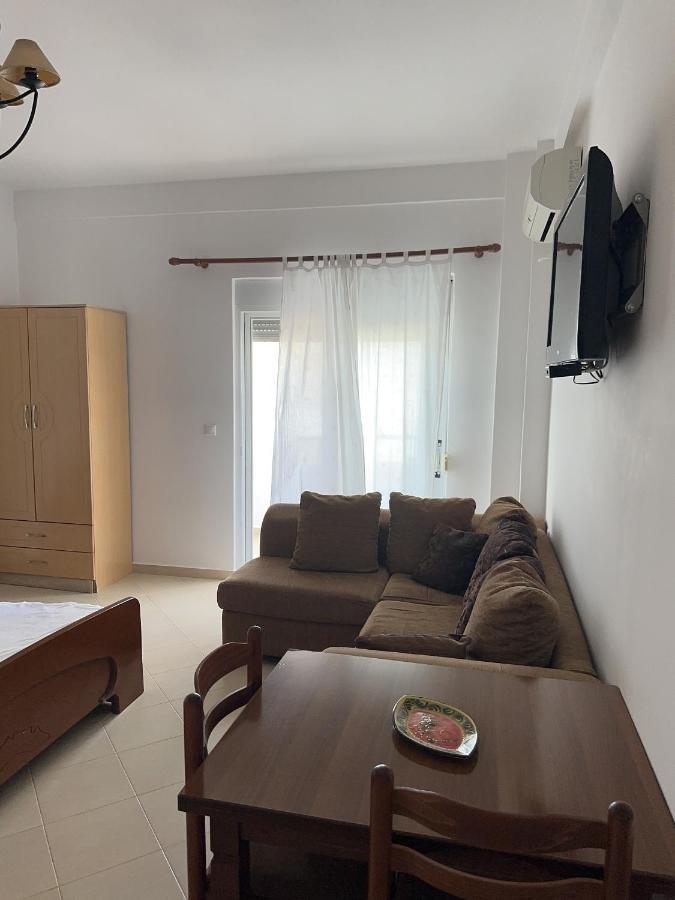 Hotel Belle Vue Ksamil Eksteriør bilde