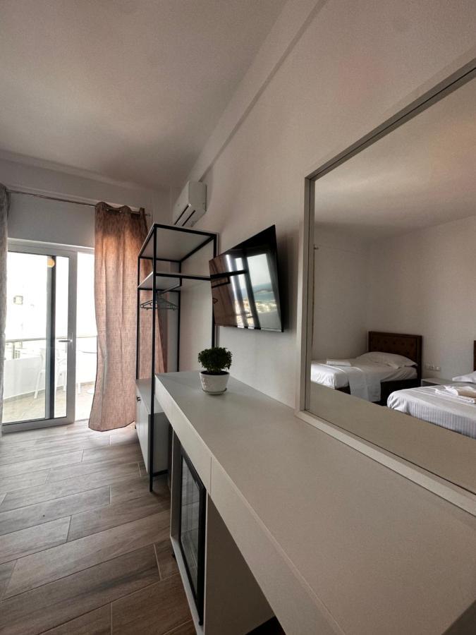 Hotel Belle Vue Ksamil Eksteriør bilde