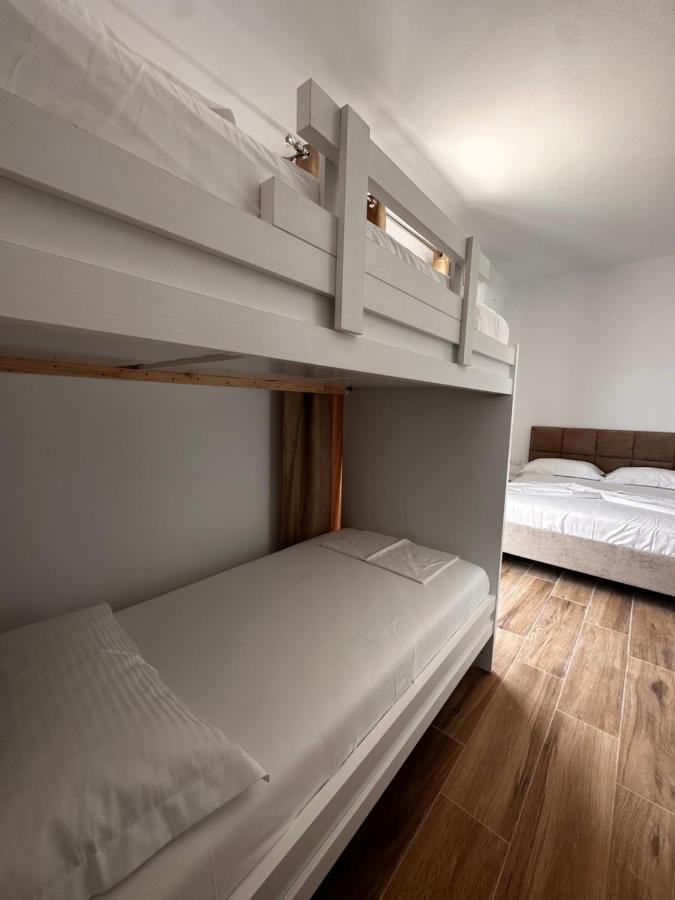 Hotel Belle Vue Ksamil Eksteriør bilde